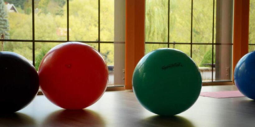 Letní Pobyt Na Hotelu Samechov V Posázaví