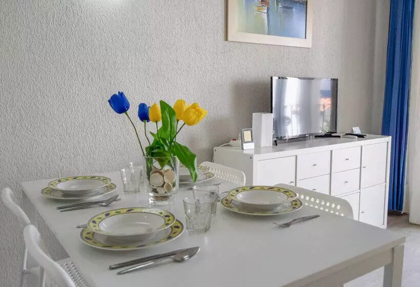 Apartamentos Tierra De Irta 3000