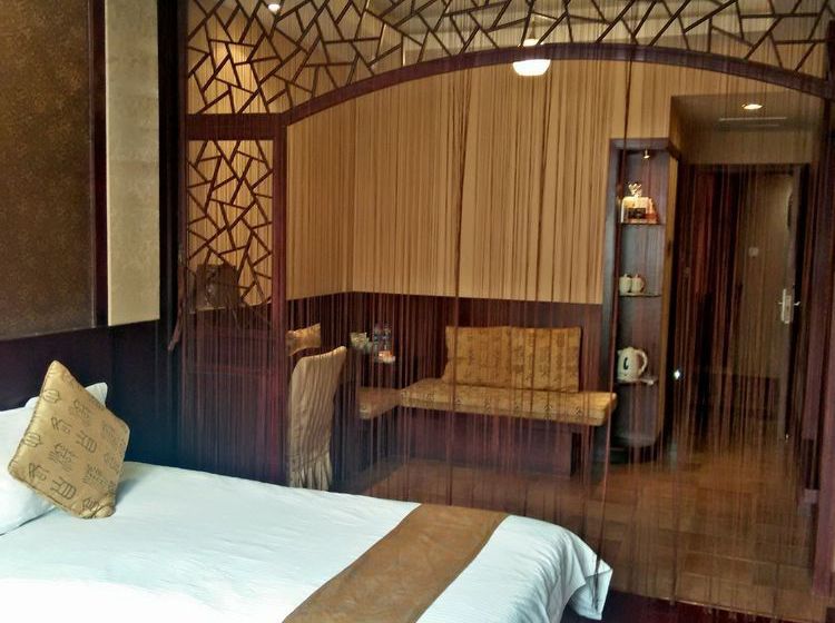 Baolong Homelike Youyi Hotel