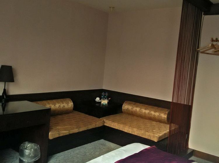 Baolong Homelike Youyi Hotel