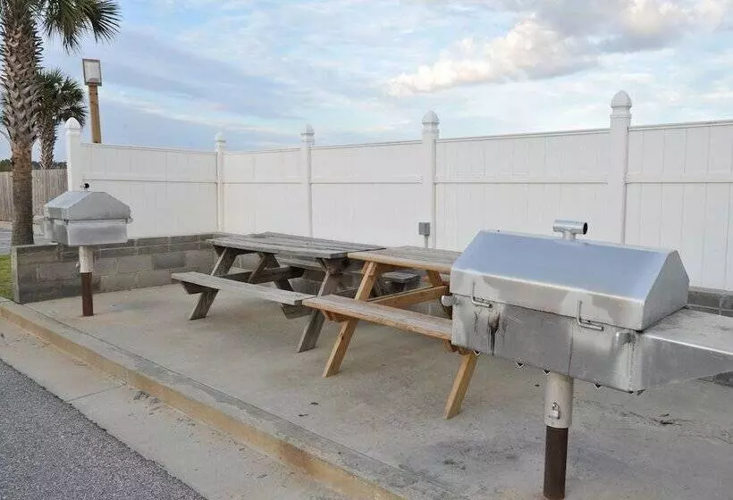 Grand Beach Condominiums By Wyndham Vacation Rentals