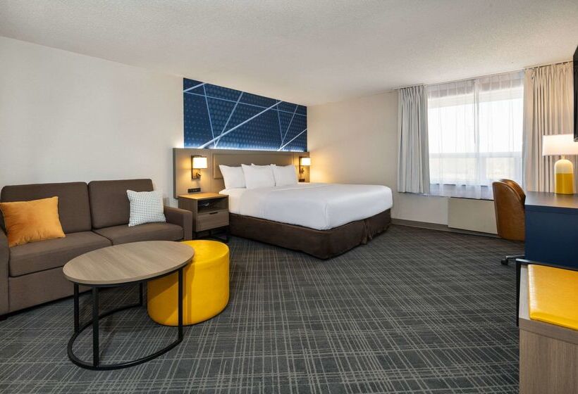 בית מלון כפרי Comfort Inn & Suites