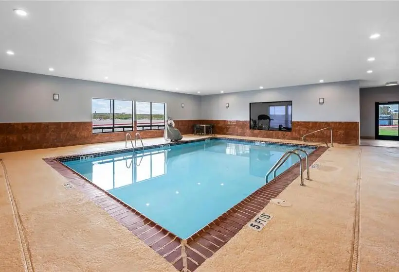 ホテル Fort Stockton Inn & Suites