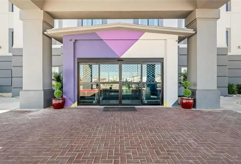 ホテル Fort Stockton Inn & Suites
