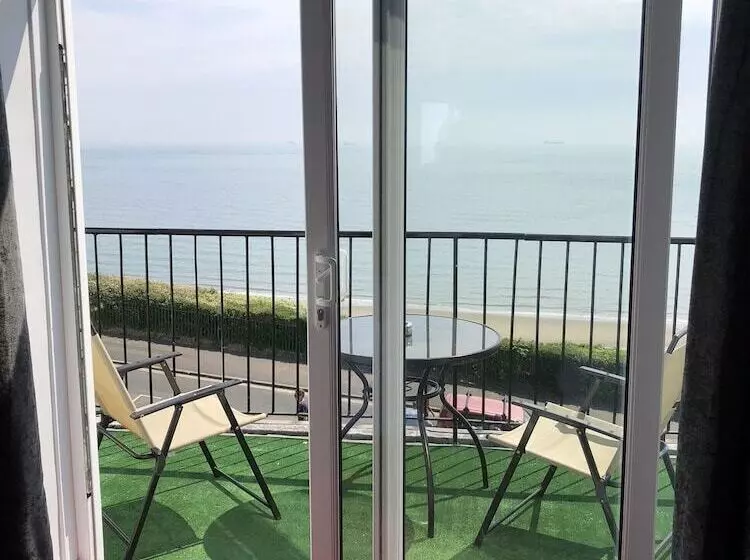 Hotelli Harrow Lodge