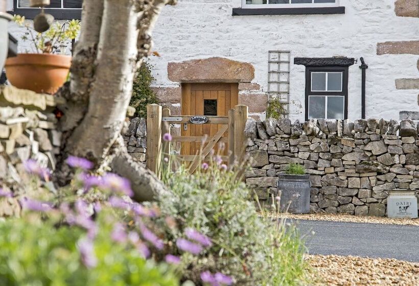 호텔 Hawthorn Farm Guest House