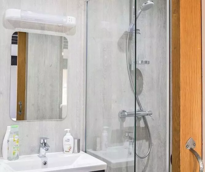 Otel Hawthorn Farm Guest House