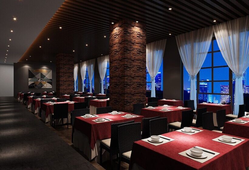 酒店 Henry Business