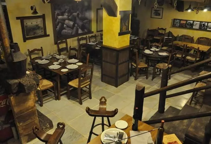 Отель Hospederia La Querencia