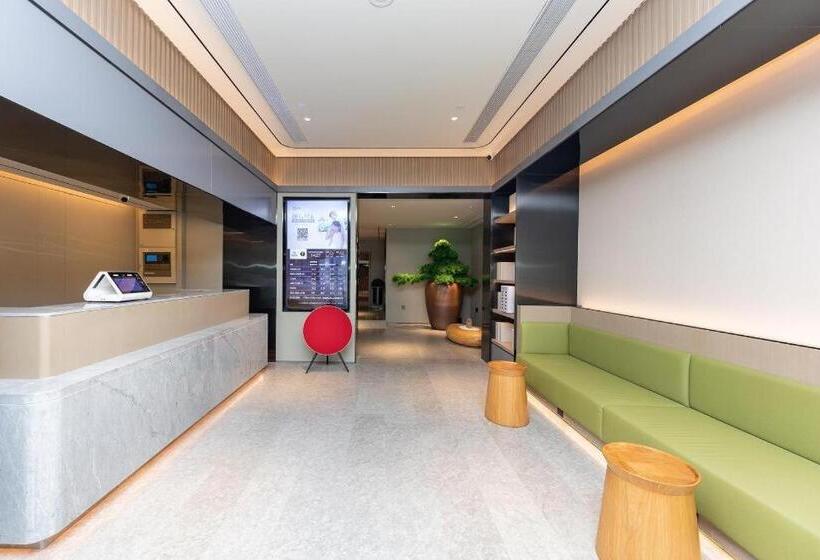 Ji Hotel Hailun Road Metro Station