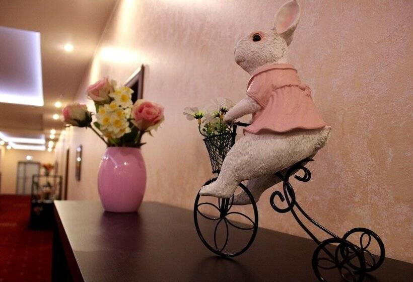 בית מלון כפרי Kaluga Plaza