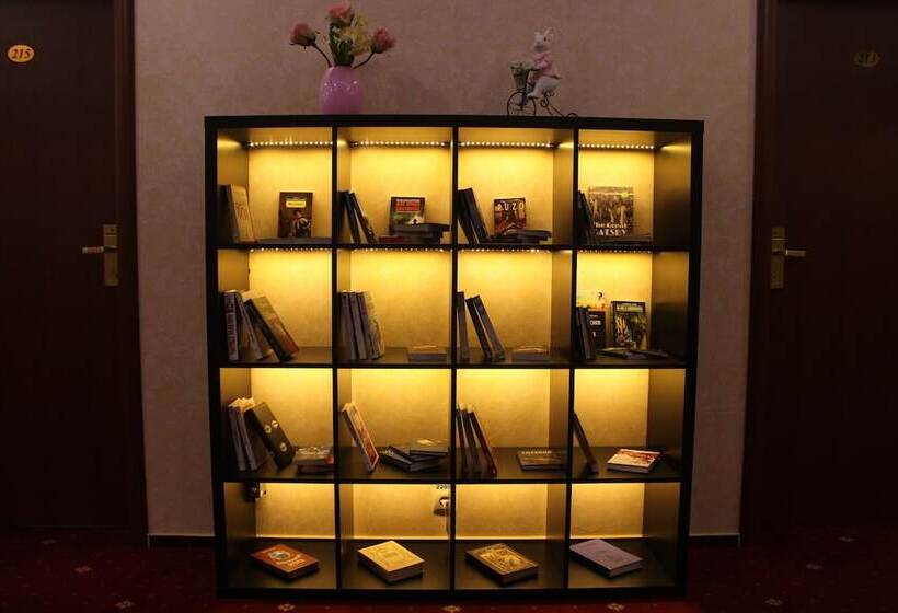 בית מלון כפרי Kaluga Plaza