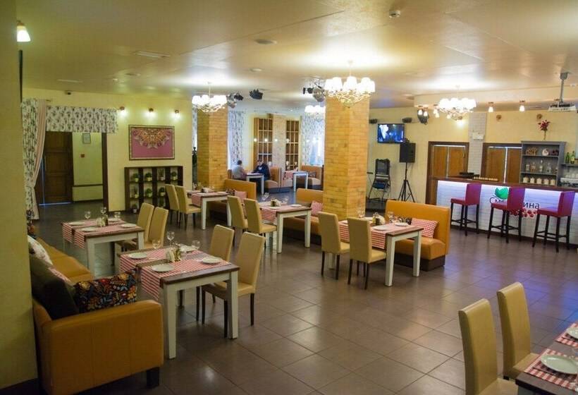 בית מלון כפרי Kaluga Plaza