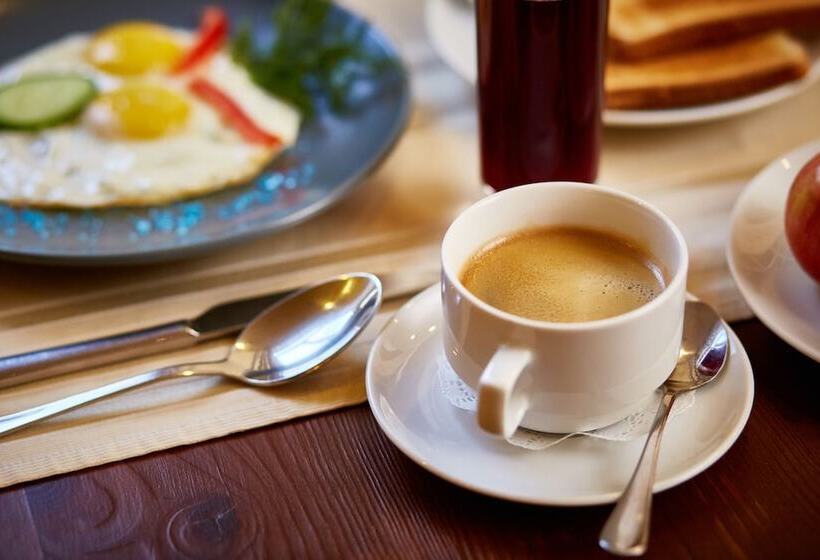 בית מלון כפרי Kaluga Plaza