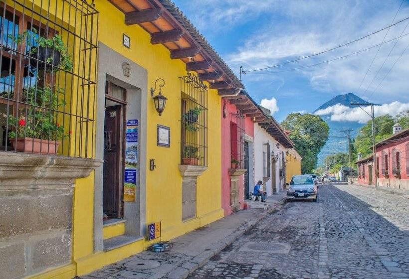 هتل Meson Del Valle By Ahs