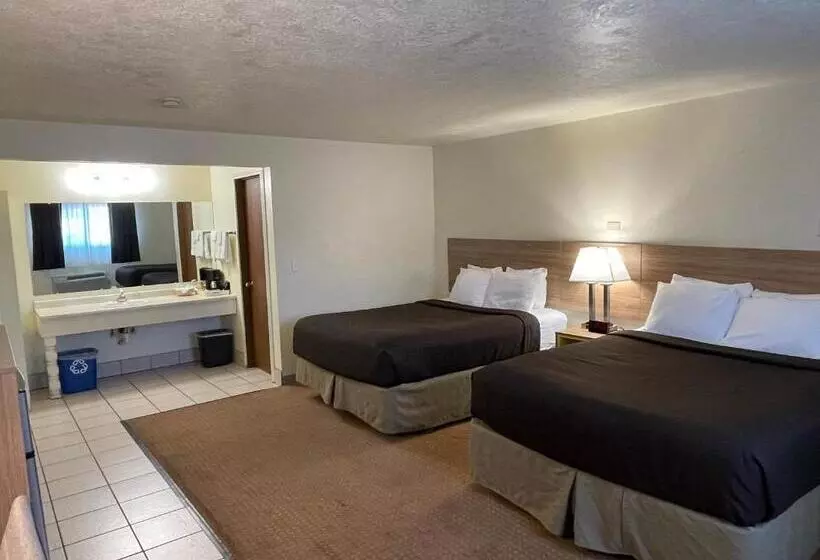 Отель Newport Coast Inn