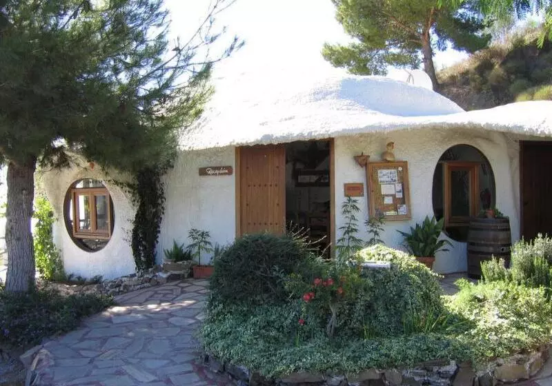 Отель Rural Los Caracoles