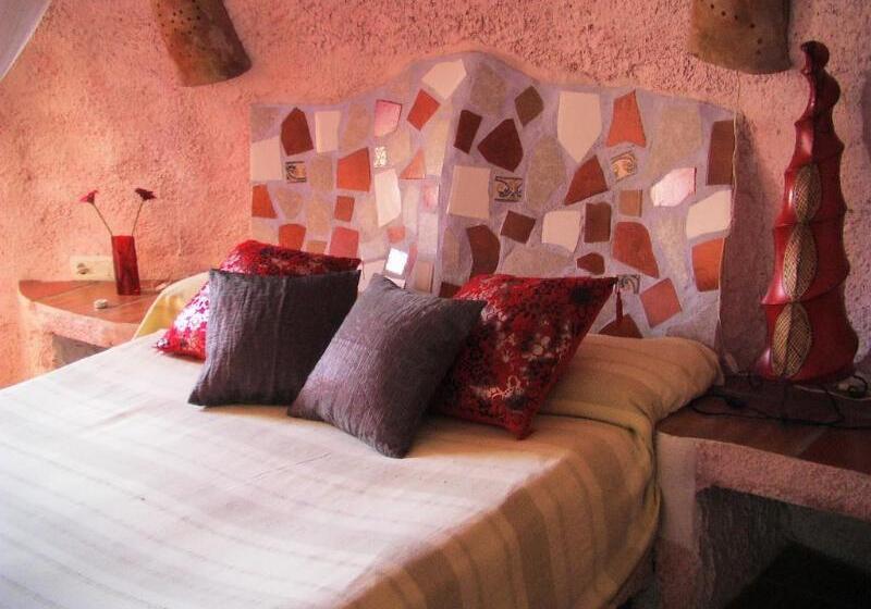 Отель Rural Los Caracoles