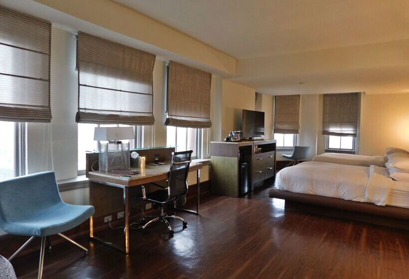 The Tudor Arms Hotel Cleveland A Doubletree By Hilton