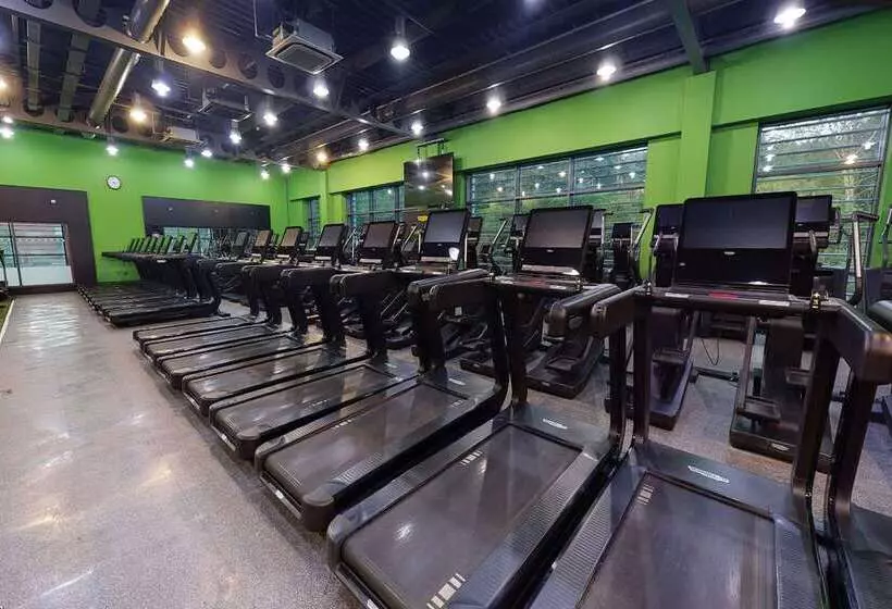 Village Hotel Farnborough