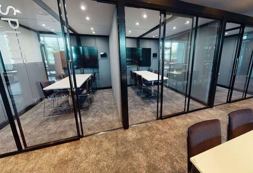 Village Hotel Farnborough