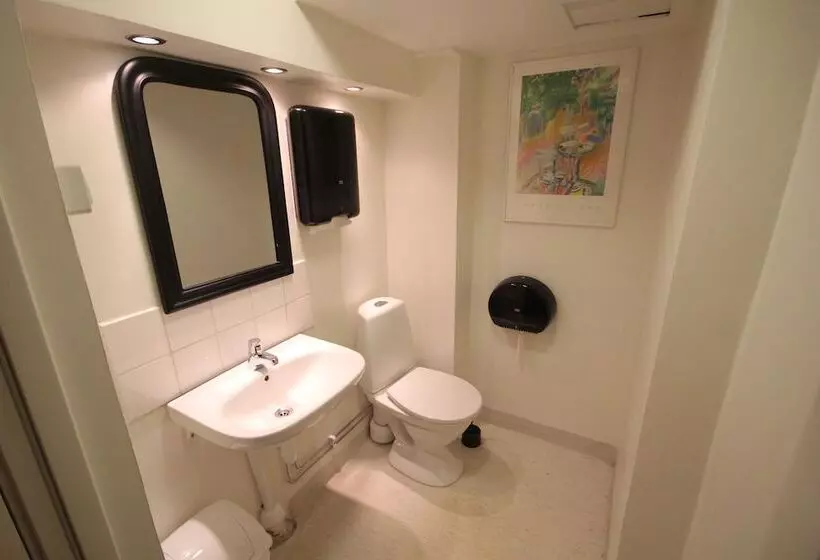 Хостел Vattengrändens Vandrarhem &