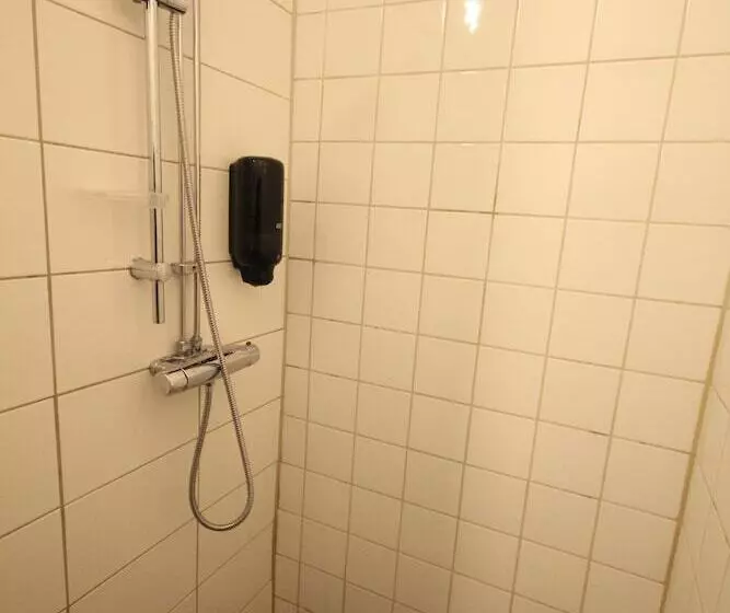 Хостел Vattengrändens Vandrarhem &