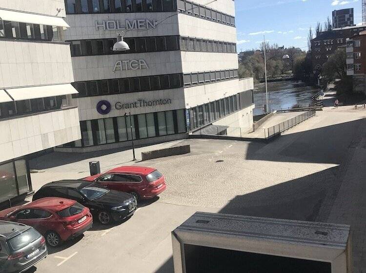 Хостел Vattengrändens Vandrarhem &