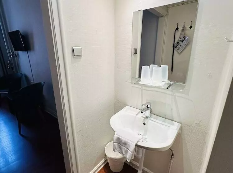 Хостел Vattengrändens Vandrarhem &