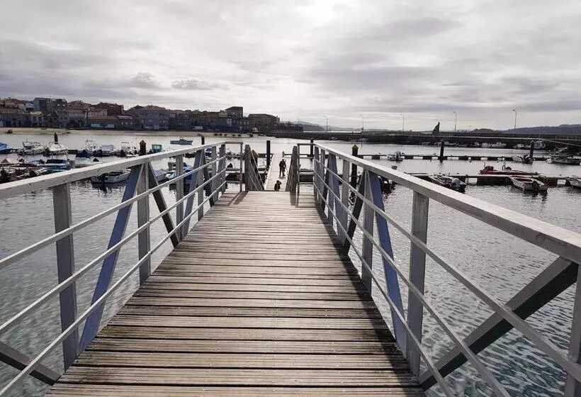 膳宿费 Ribeira De Fefiñanes