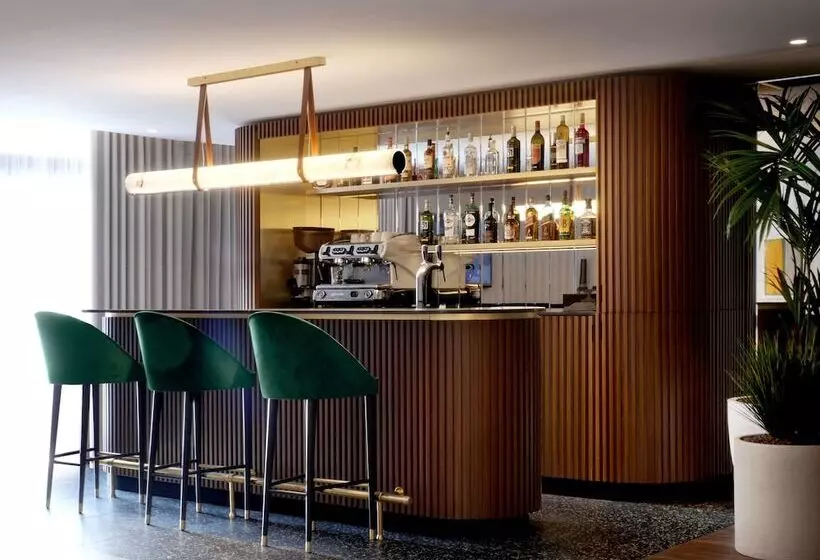 Servotel Saintvincent