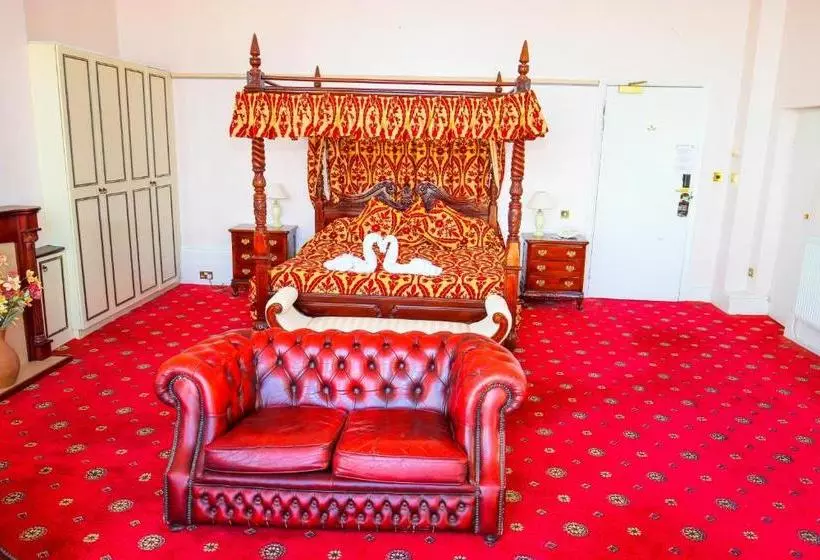 The Mansion Lions Hotel