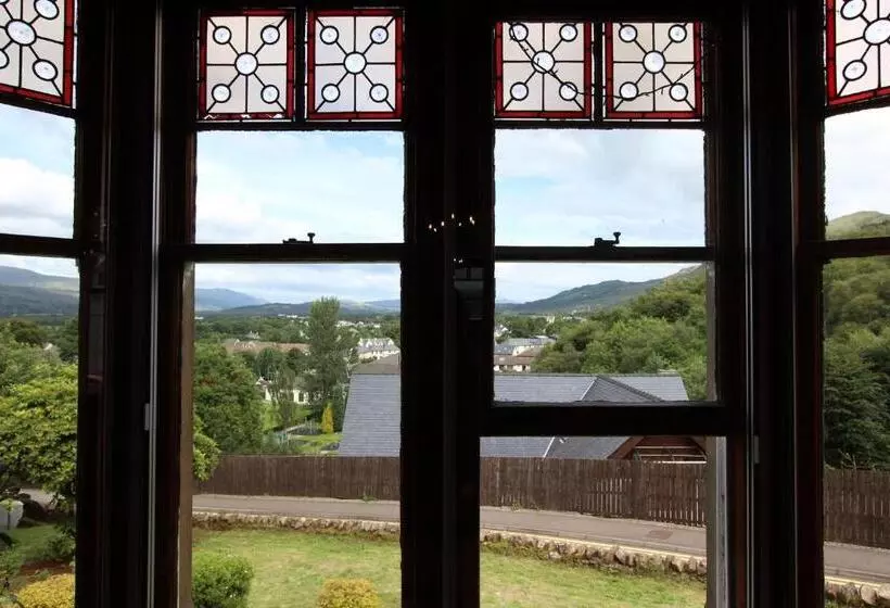 ユースホステル Fort William Backpackers