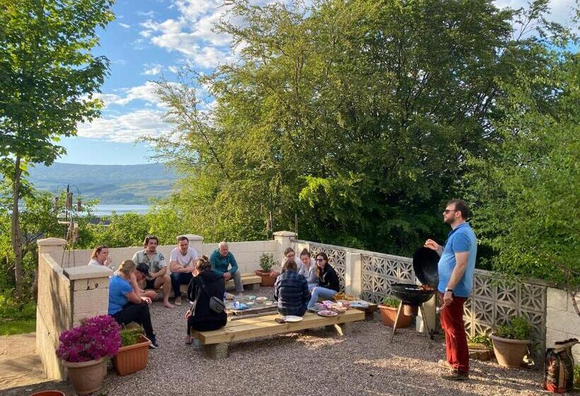 旅馆 Fort William Backpackers