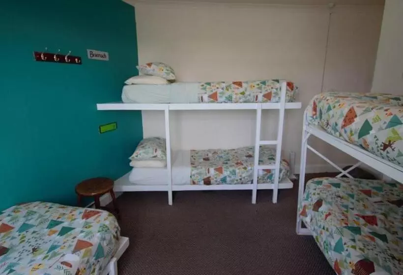 הוסטל Inverness Student