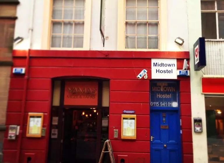 Общежитие Midtown Lodge