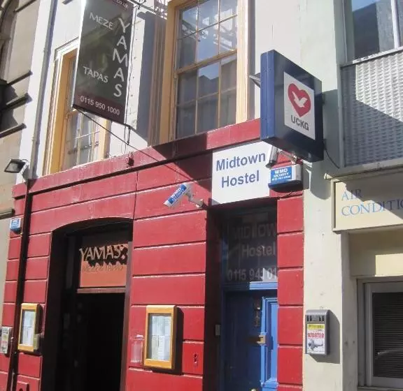 Общежитие Midtown Lodge