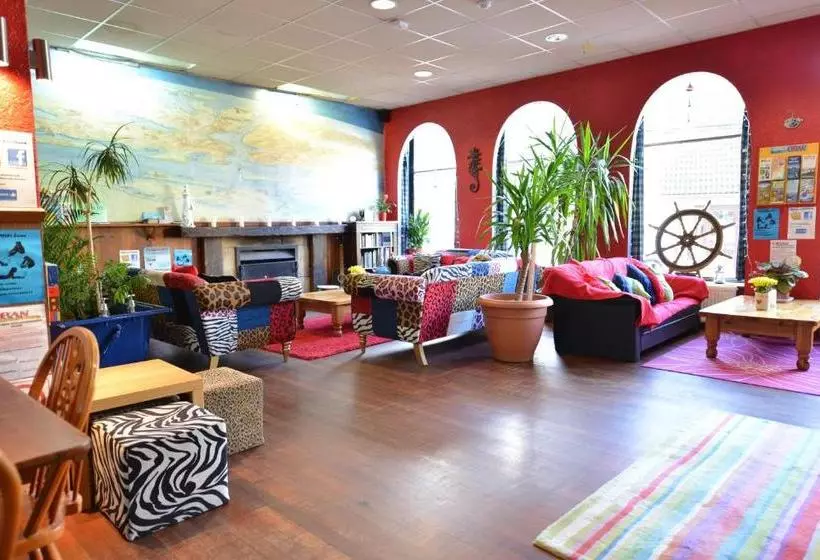 Auberge Hôtelière Oban Backpackers