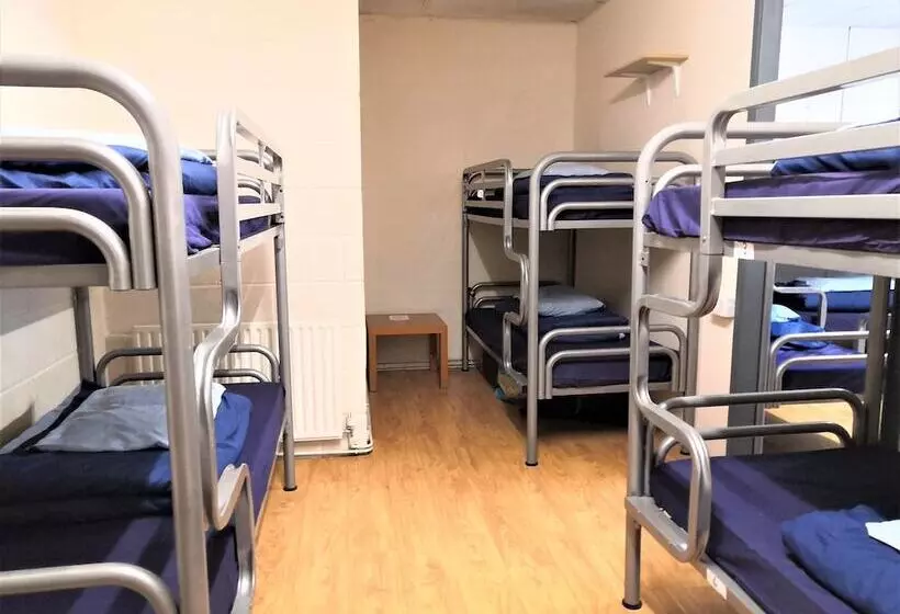 هاستل Oxford Backpackers