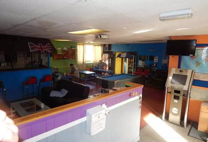 هاستل Oxford Backpackers