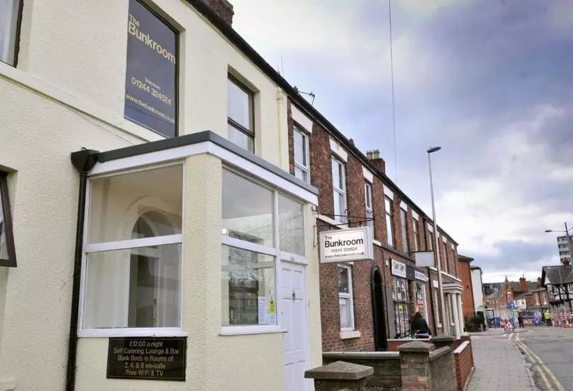هاستل The Bunkroom
