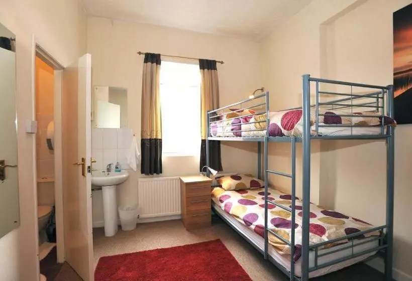 هاستل The Bunkroom