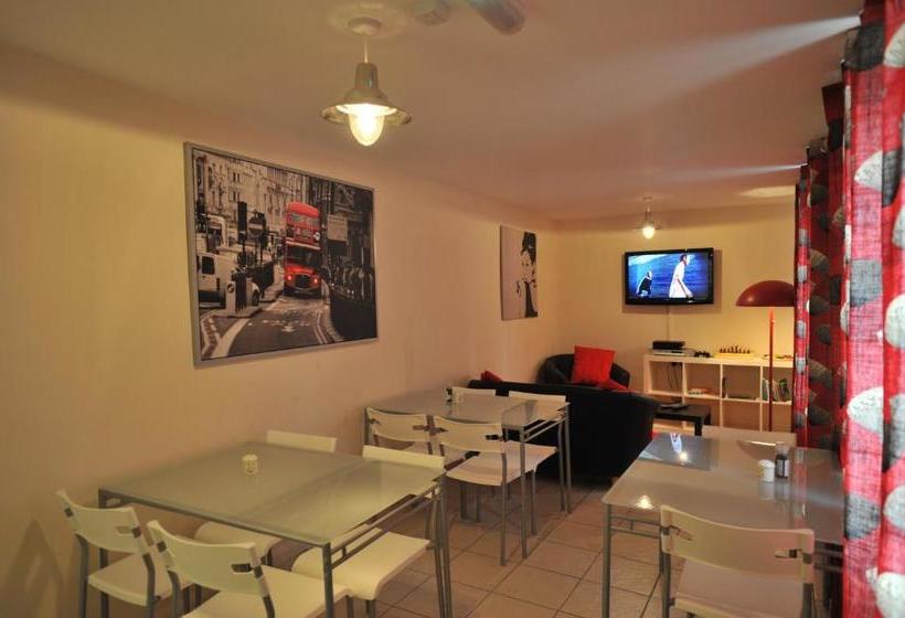 הוסטל The Bunkroom