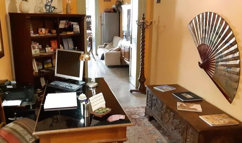 ベッドアンドブレックファースト Cavour Il Conte Camillo Bed&breakfast