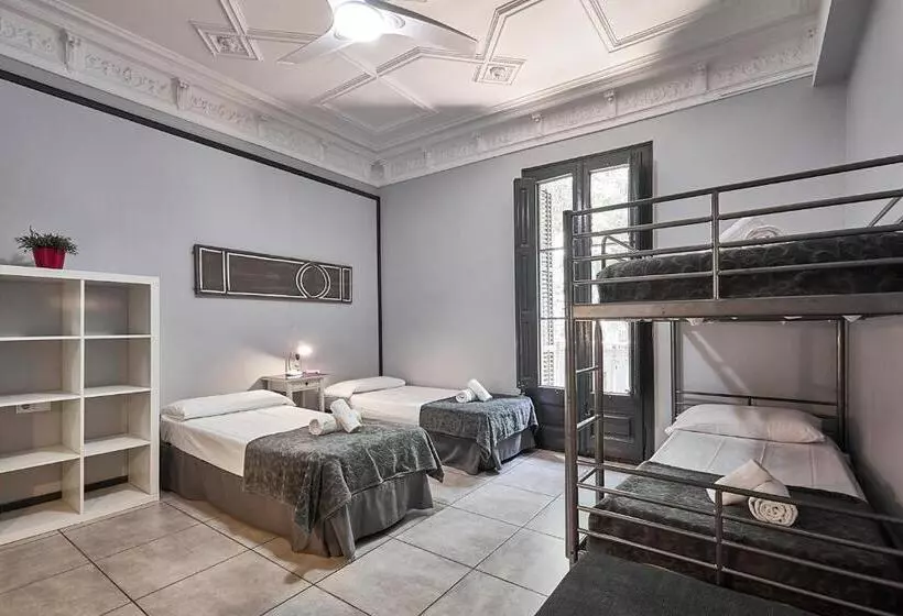 簡易ホテル Ella Guest House Barcelona