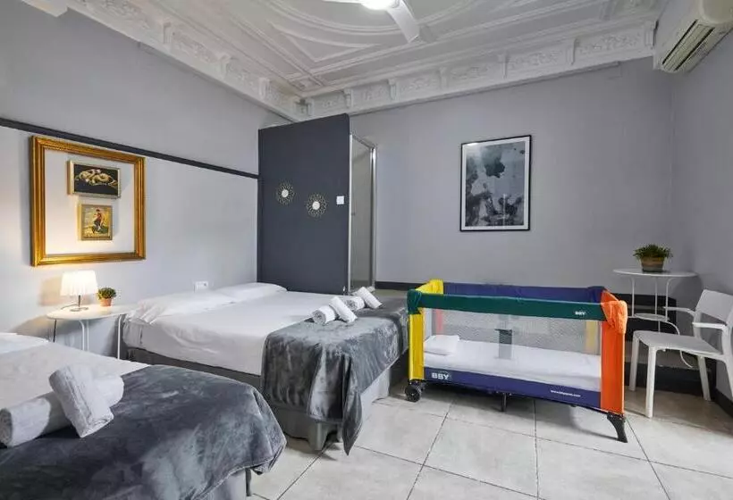 簡易ホテル Ella Guest House Barcelona