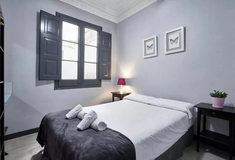 簡易ホテル Ella Guest House Barcelona