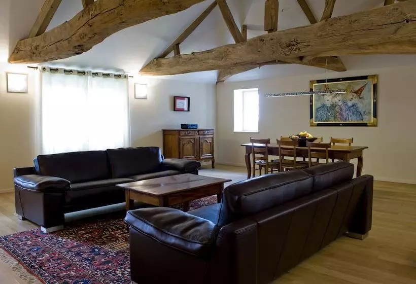 호텔 Hôtel Restaurant Le Château De Besseuil, Mâcon Nord   Teritoria