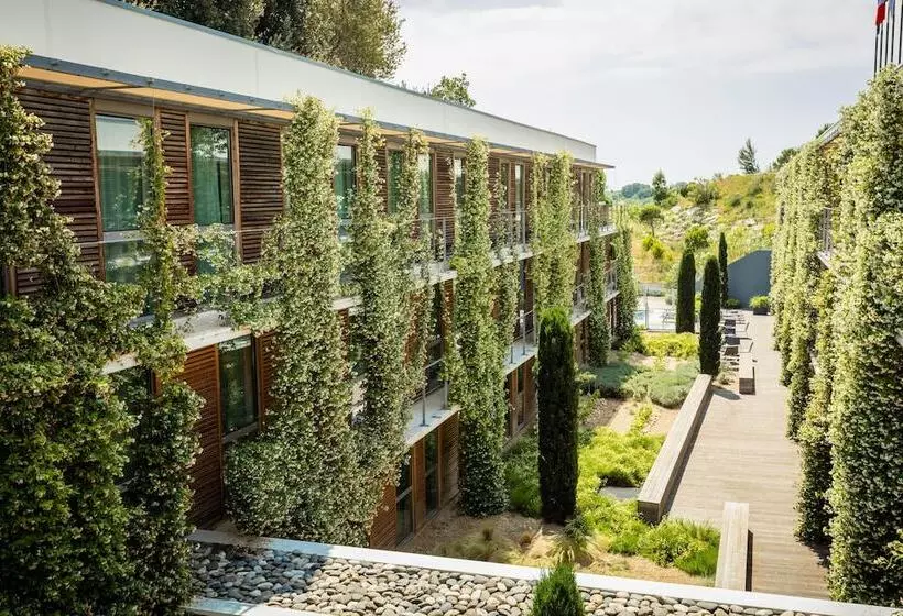 Отель Courtyard By Marriott Montpellier