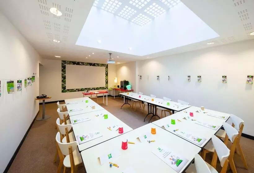 Hotel Ibis Styles Calais Centre